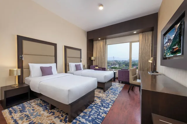 غرفة سوبيريور بسريرين منفصلين، Vivanta Jamshedpur, Golmuri 1/2