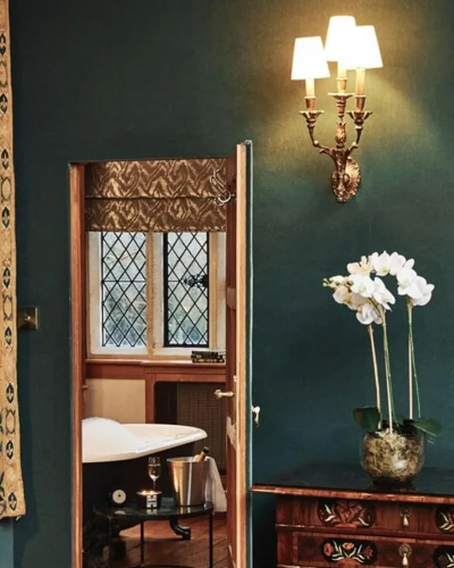 Tapestry, Historical, Suite، Great Fosters 3/10