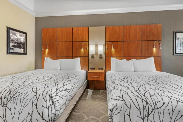 Suite, Multiple Beds، Best Western Plus Silver Saddle Inn 2/5