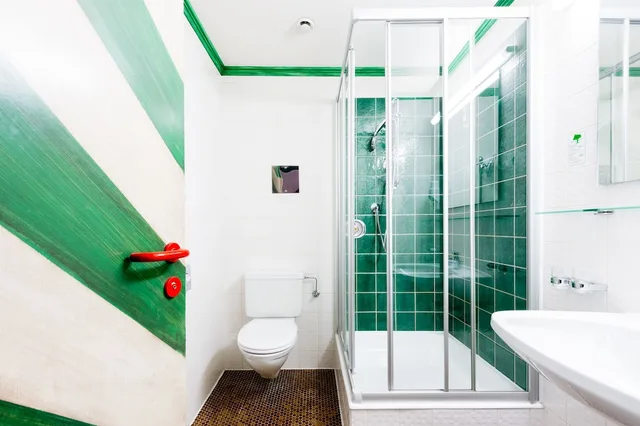 غرفة سوبيريور بسرير كوين مع أريكة، Hotel Schrofenstein 7/7