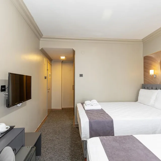 غرفة قياسية ثلاثية، Loyal City Hotel 9/10
