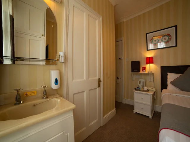 غرفة قياسية مفردة، FINES BAYLIWICK HOTEL 3/4
