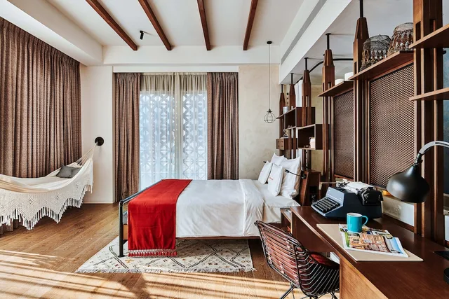 Suite, King Bed, Museum View، 25hours Hotel Dubai One Central 3/6
