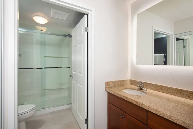 استوديو بسرير كوين، Residence Inn By Marriott Whitby 2/2