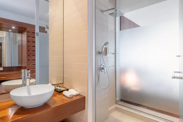 جناح جونيور بشرفة، Napa Mermaid Hotel Suites 3/3