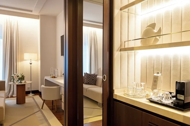 Dreamer, Queen Bed، HOSPES AMERIGO 4/4