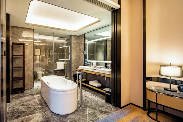 جناح ديلوكس بسرير كينج بإطلالة على المدينة مع دخول الصالة، Pullman Suzhou Taicang 4/4