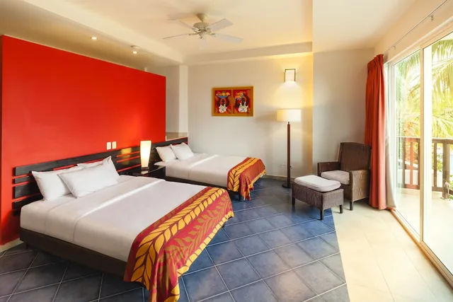 Plus, King Bed, Ocean Front, Decameron Baru – All Inclusive 3/6