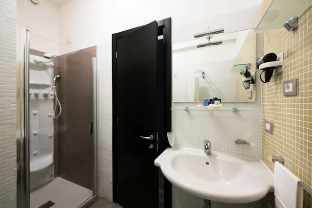 Room, Triple, 3 Beds, Sea Lion Hotel 3/5