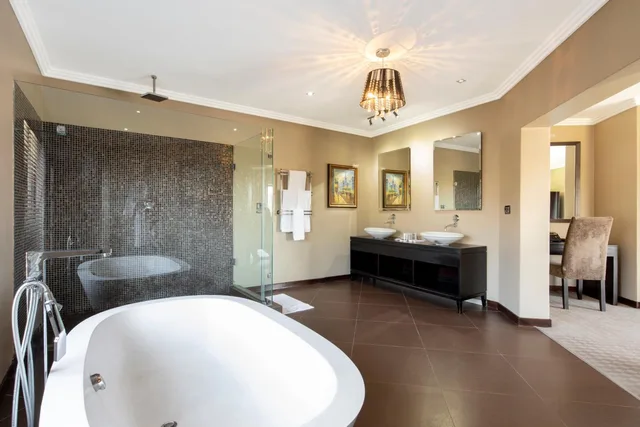 غرفة سوبيريور بسرير كينج، St Andrews Signature Hotel Spa 4/4