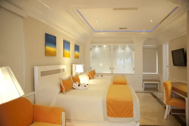 Junior Suite, King Bed, Cofresi Palm Beach and Spa Resort All Inclusive 1/9