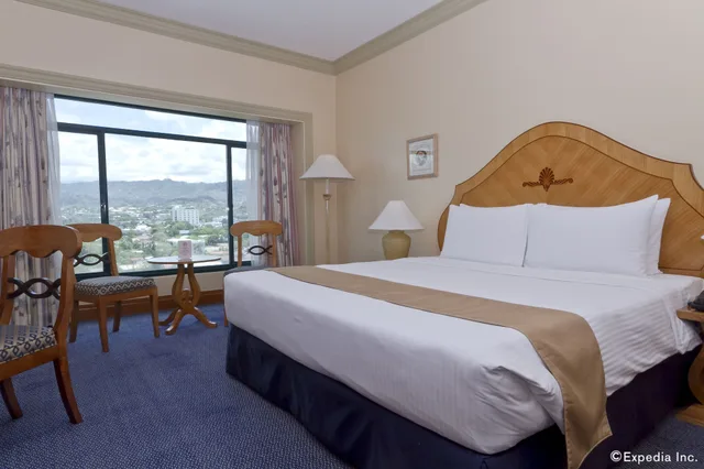 غرفة ديلوكس، Waterfront Cebu City Hotel and Casino 1/10