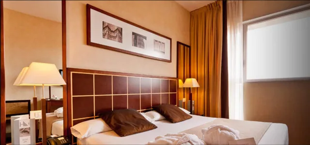 Room, Twin Beds, Eurostars Toledo 5/10