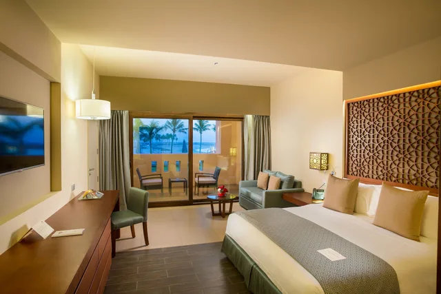 غرفة ديلوكس بسرير كينج لذوي الإعاقة، Fanar Hotel and Residences 2/5