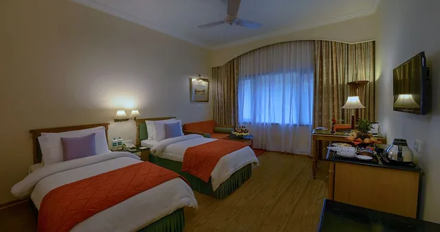 غرفة سوبيريور بسرير فردي، Clarks Hotel 1/4