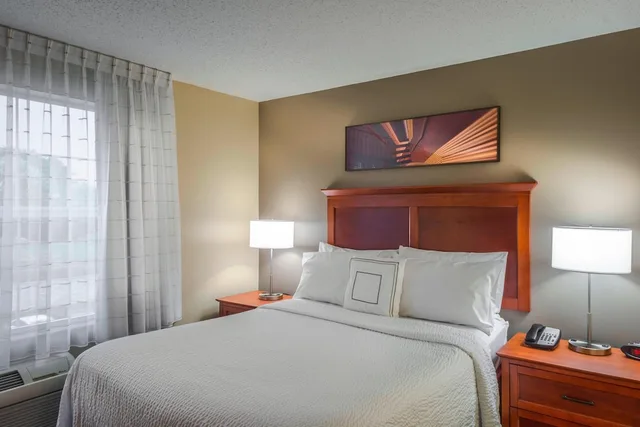 استوديو بسريرين كوين لذوي الإعاقة، Towneplace Suites By Marriott Baltimore Bwi Airport 1/5