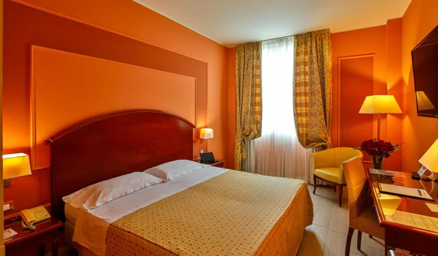 غرفة بسرير مزدوج مع سرير إضافي، Savoia Hotel Regency 3/7