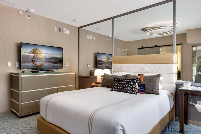 غرفة بسرير كوين، Hotel Zoe Fishermans Wharf 1/3