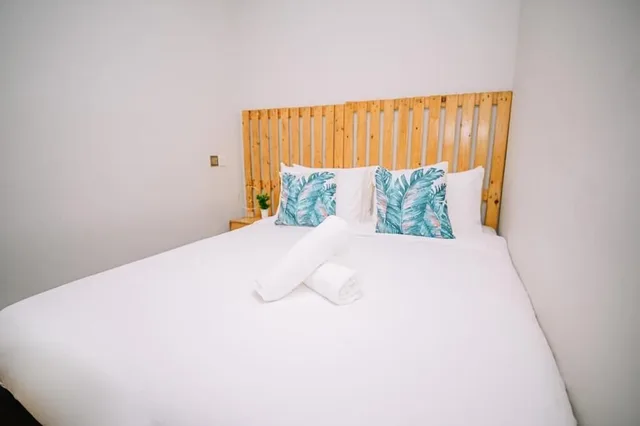 غرفة قياسية بسرير كوين، Swing & Pillows @ Kota Warisan 1/4