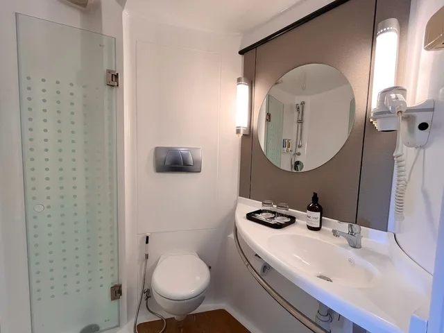 غرفة ديلوكس بسرير كوين، Luminor Hotel Legian Seminyak 5/5