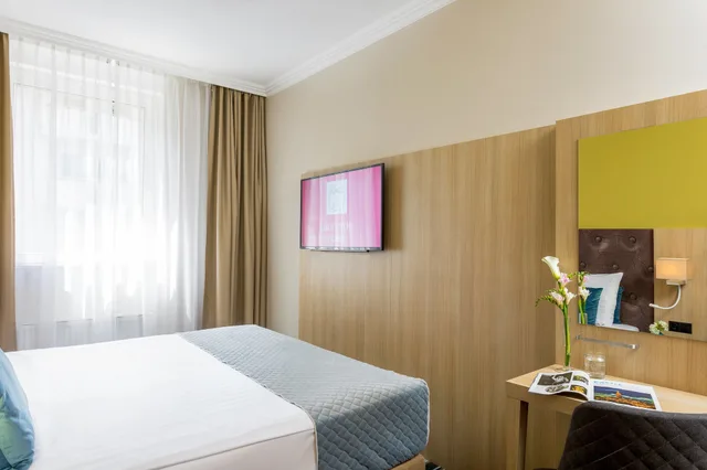 غرفة كومفورت بسرير مزدوج، Leonardo Hotel Budapest 9/10