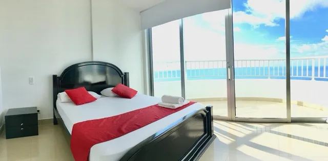 شقة بانورامية بإطلالة على الشاطئ بشرفة بغرفتي نوم، Apartamentos frente al mar Cartagena - Edificio Palmetto 4/5