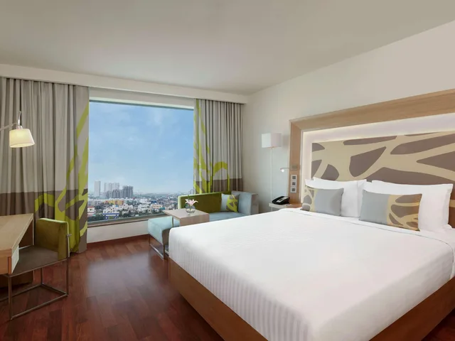 غرفة سوبيريور بسرير مزدوج، Novotel Chennai Omr 1/2