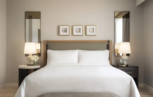 Fairmont, King Bed, Bay View, Accessible، Fairmont Breakers Long Beach 6/10
