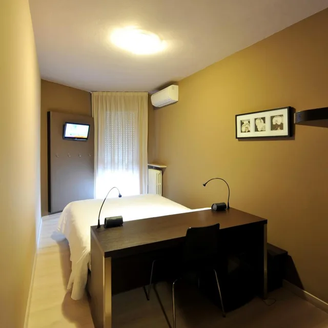 غرفة بسرير مزدوج أو سريرين منفصلين بشرفة، M14 Hotel 3/8
