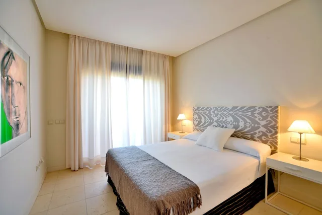 شقة فاخرة بسرير مزدوج وسريرين منفصلين بغرفتي نوم بجاكوزي، APARTHOTEL NOVO RESORT5 4/4