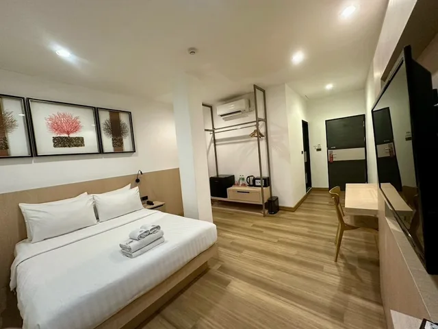 Superior, Double or Twin Bed, SAKURA SKY RESIDENCE 1/10