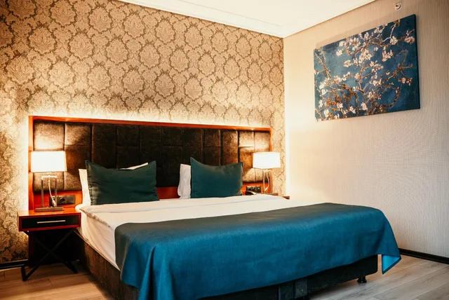 غرفة قياسية بسرير مزدوج، Grand Vaves Hotel 1/3