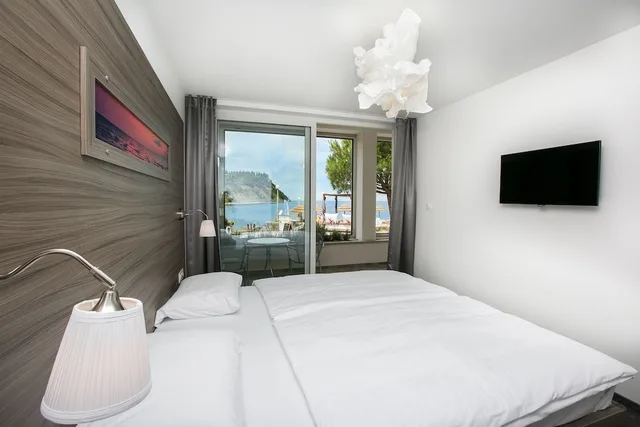 Superior, Queen Bed, Beach Front، Barbara Piran Beach Hotel And Spa 10/10