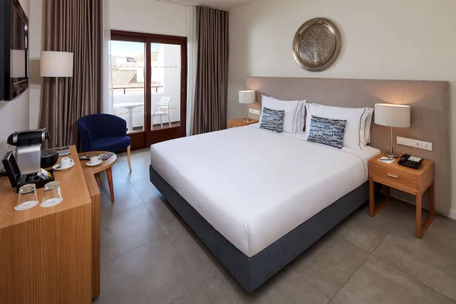 غرفة سوبيريور بسرير مزدوج، NH Lagos Algarve Resort 1/3