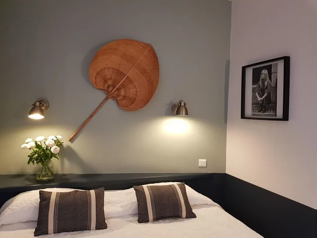غرفة بسرير مزدوج، Hôtel Les Lauriers 2/5