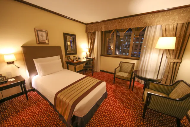 غرفة قياسية بسريرين منفصلين بإطلالة على المدينة، Dar es Salaam Serena Hotel 7/10