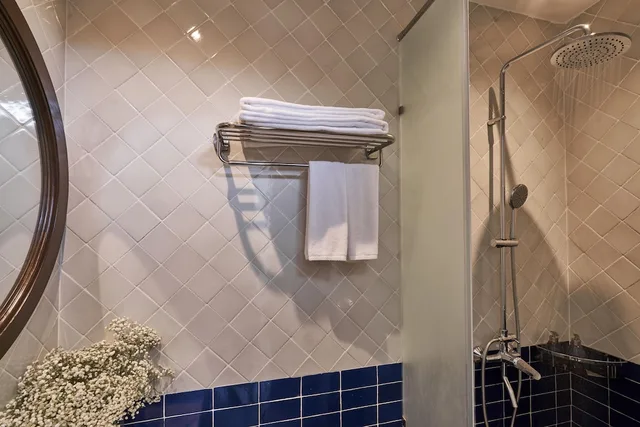 غرفة ديلوكس بسريرين منفصلين، Sofiana My Khe Hotel Spa 4/4