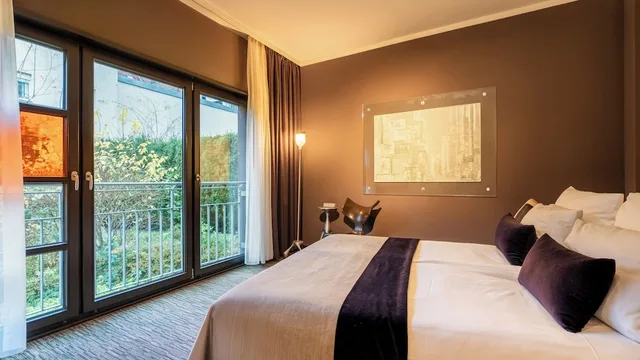East, King Bed، East Hotel Hamburg 1/2