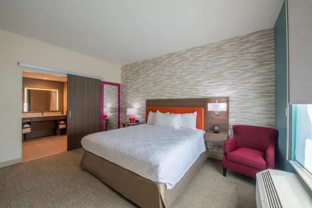 جناح بسرير كينج بغرفة نوم واحدة لذوي الإعاقة، Home2 Suites by Hilton Kingsland 1/3