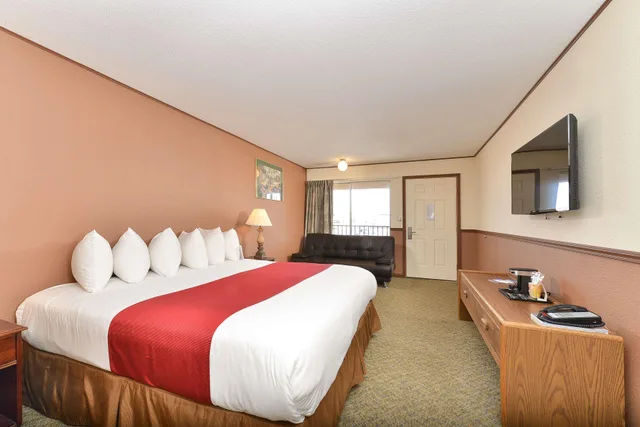 Rustic, King Bed, Accessible، Americas Best Value Inn-Wall 2/7