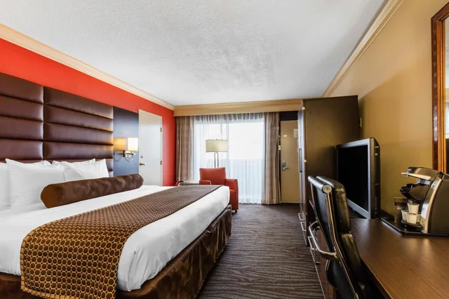 غرفة قياسية بسرير كينج، The Capitol Hotel Downtown, Ascend Hotel Collection 8/10