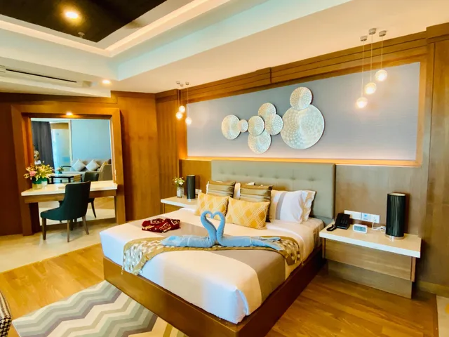 Apartment, Single Bed, 2 Double Beds, Sea View, Langkawi Seaview Hotel 1/2