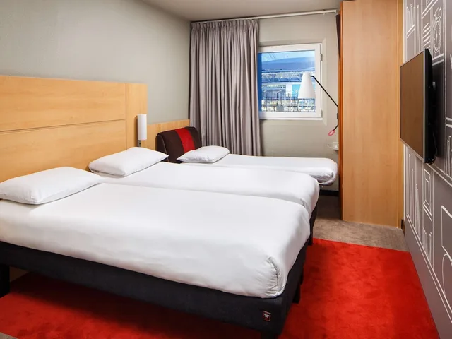 غرفة عائلية بثلاثة أسرّة، ibis London Wembley 2/6