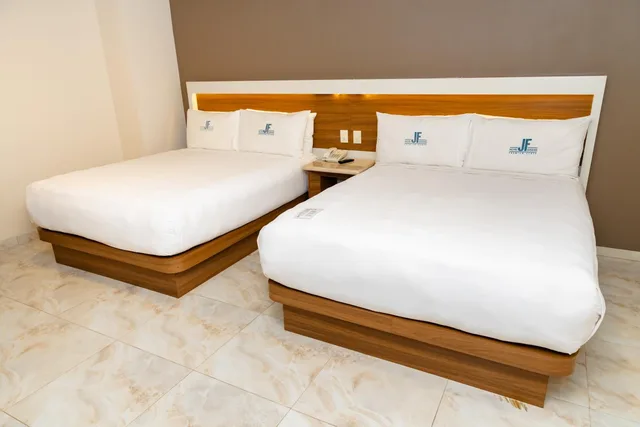 Room, Double Bed, No Window، Jf Grand Hotel Ex Barcelo Jf Puebla 1/10
