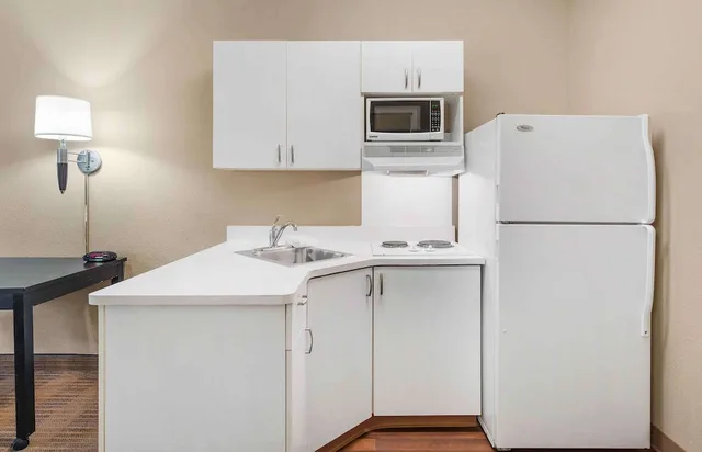 استوديو بسريرين مزدوجين، Studio 6 Corporate Extended Stay Chicago Lisle IL 4/4