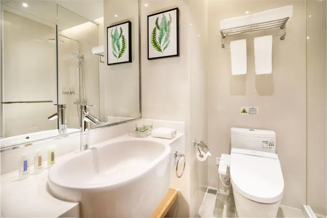 غرفة سوبيريور بسرير كينج، Holiday Inn Shanghai Hongqiao Central 7/9