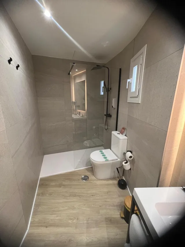 غرفة سوبيريور بسرير كينج وسرير كوين، Hotel ELE Acueducto 8/10