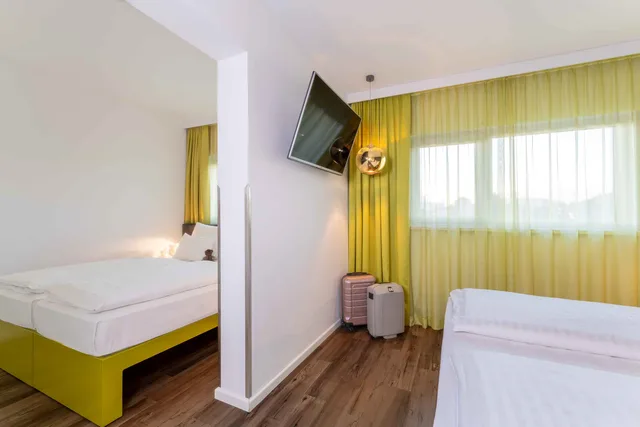 غرفة عائلية، PLAZA INN Graz Messe 2/4