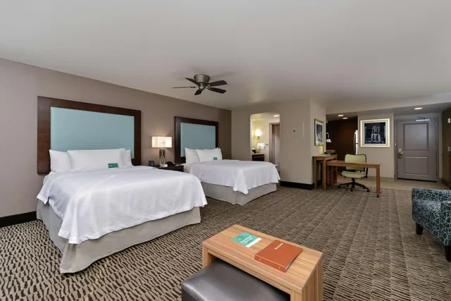 استوديو بسريرين كوين مع أريكة، HOMEWOOD SUITES BY HILTON CINCINNATI MASON 1/3