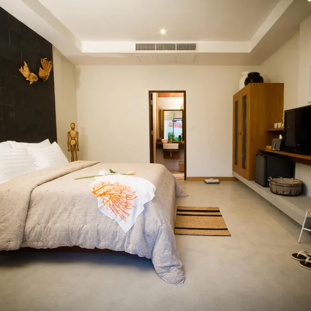 Deluxe, Double Bed, Garden View, Villa Villa Pattaya 2/4